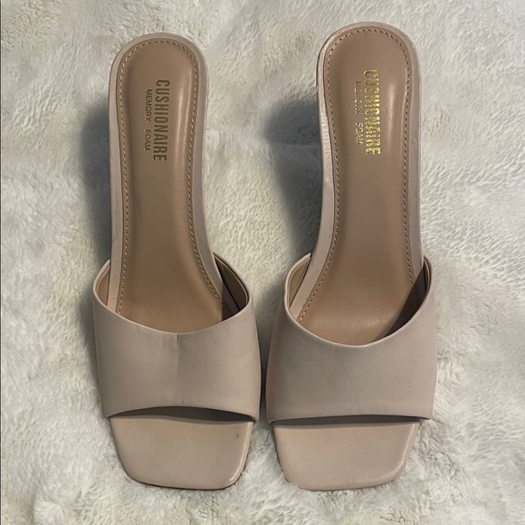 Cushionaire Shoes - Cushionaire Women's Tan Mules